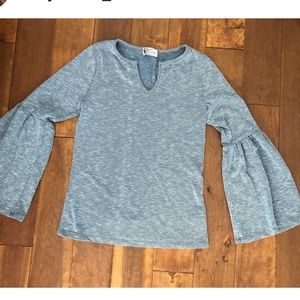Long sleeve flare shirt